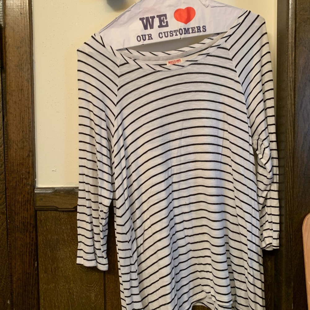 Long tee shirt